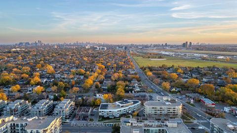 Photo 19 at 202 - 897 Sheppard Avenue W, Clanton Park, Toronto