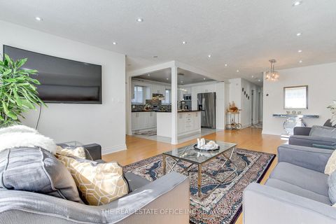 Photo 13 at 20 Yucatan Road, Pleasant View, Toronto