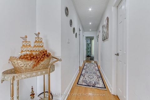 Photo 15 at 20 Yucatan Road, Pleasant View, Toronto