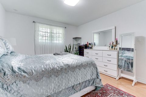 Photo 17 at 20 Yucatan Road, Pleasant View, Toronto