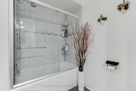 Photo 22 at 20 Yucatan Road, Pleasant View, Toronto