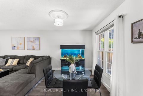 Photo 8 at 60 - 1610 Crawforth Street, Blue Grass Meadows, Whitby