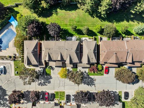 Photo 26 at 60 - 1610 Crawforth Street, Blue Grass Meadows, Whitby