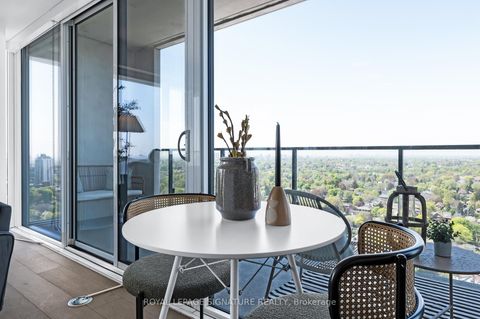 Photo 14 at 2814 - 5 Soudan Avenue, Mount Pleasant West, Toronto Photo 14 at 2814 - 5 Soudan Avenue, Mount Pleasant West, Toronto