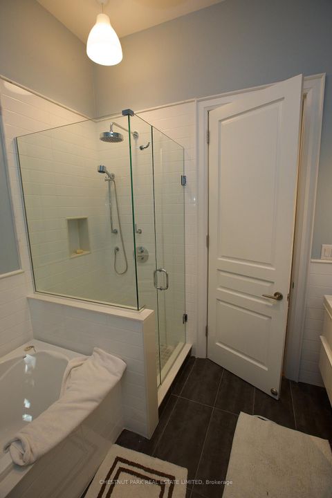 Photo 4 at 251 High Park Avenue, Junction Area, Toronto