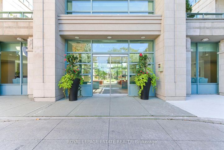 Photo 2 at Ph9 - 9 Boardwalk Drive, The Beaches, Toronto
