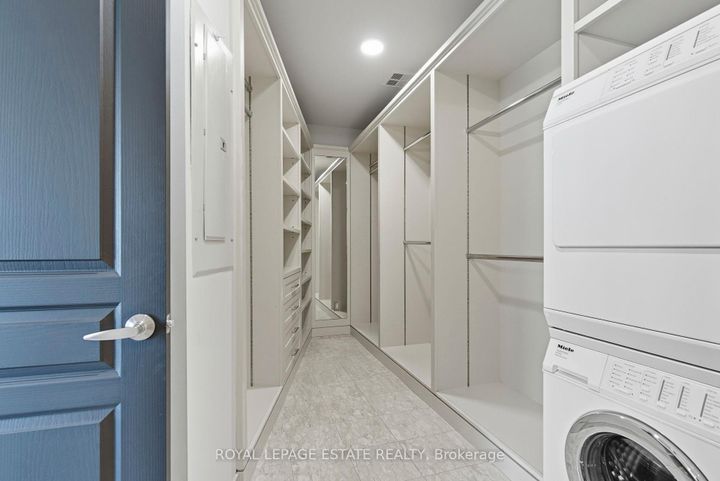 Photo 14 at Ph9 - 9 Boardwalk Drive, The Beaches, Toronto