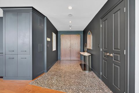 Photo 4 at Ph9 - 9 Boardwalk Drive, The Beaches, Toronto