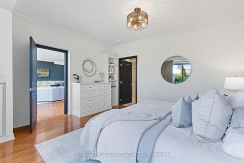 Photo 13 at Ph9 - 9 Boardwalk Drive, The Beaches, Toronto