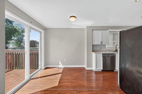 Photo 13 at 219 Nathan Crescent, Painswick South, Barrie