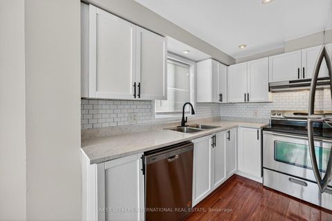 Photo 18 at 219 Nathan Crescent, Painswick South, Barrie