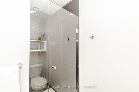 Photo 32 at 1705 - 576 FRONT Street W, Waterfront Communities C1, Toronto