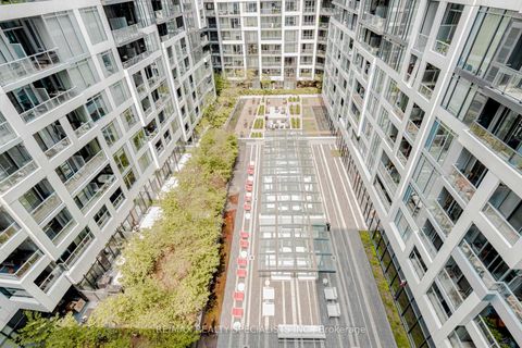 Photo 43 at 1705 - 576 FRONT Street W, Waterfront Communities C1, Toronto
