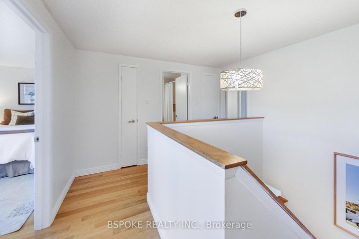 Photo 15 at 3 - 3079 Fifth Line W, Erin Mills, Mississauga