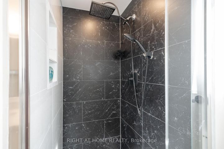 Photo 22 at 182 Meadowhawk Trail, Bradford, Bradford West Gwillimbury