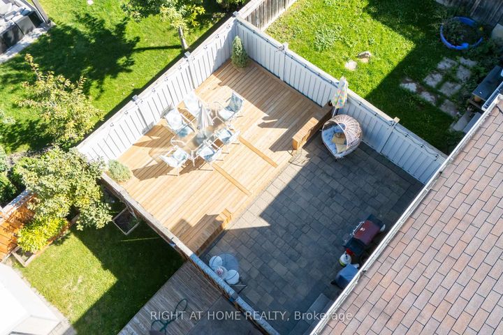 Photo 40 at 182 Meadowhawk Trail, Bradford, Bradford West Gwillimbury
