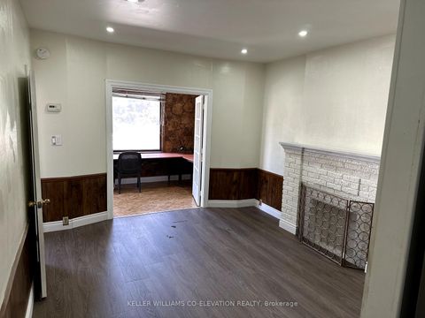 Photo 4 at 172 Oakwood Avenue, Oakwood Village, Toronto