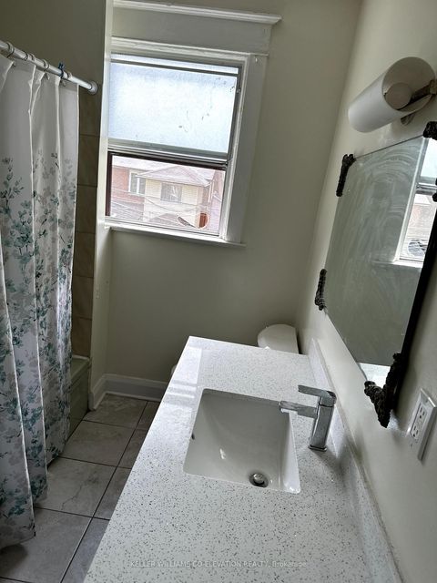 Photo 22 at 172 Oakwood Avenue, Oakwood Village, Toronto