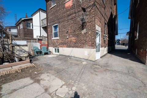 Photo 33 at 172 Oakwood Avenue, Oakwood Village, Toronto