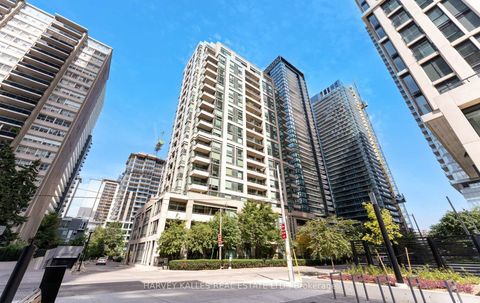 Photo 2 at 1406 - 88 Broadway Avenue, Mount Pleasant West, Toronto