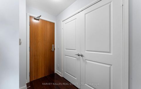 Photo 8 at 1406 - 88 Broadway Avenue, Mount Pleasant West, Toronto
