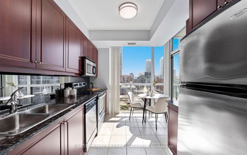 Photo 17 at 1406 - 88 Broadway Avenue, Mount Pleasant West, Toronto