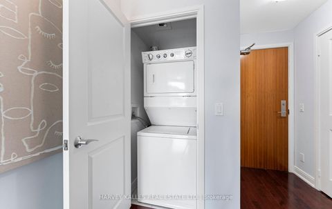 Photo 29 at 1406 - 88 Broadway Avenue, Mount Pleasant West, Toronto
