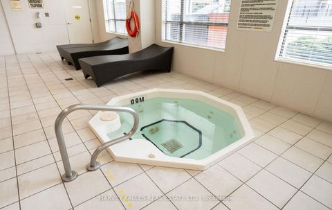 Photo 37 at 1406 - 88 Broadway Avenue, Mount Pleasant West, Toronto