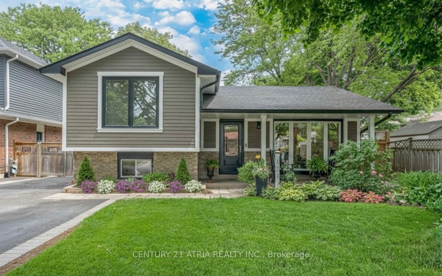 1319 Oxford Avenue, CP College Park, Oakville 