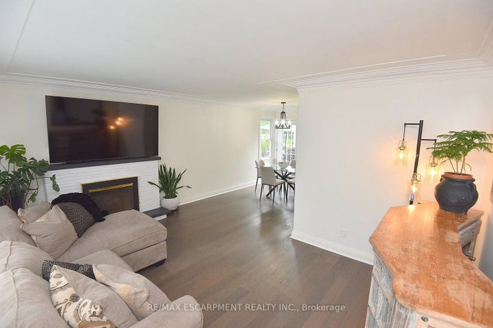 Photo 5 at 45 Dunkirk Drive, Rosedale, Hamilton