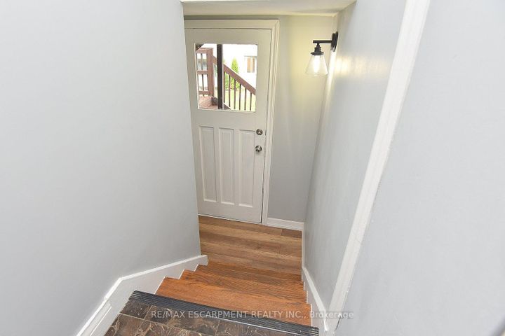 Photo 24 at 45 Dunkirk Drive, Rosedale, Hamilton