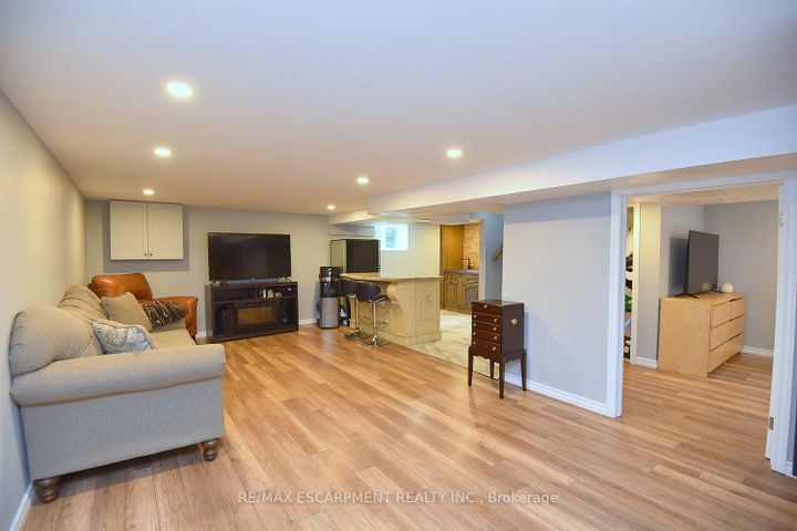 Photo 26 at 45 Dunkirk Drive, Rosedale, Hamilton