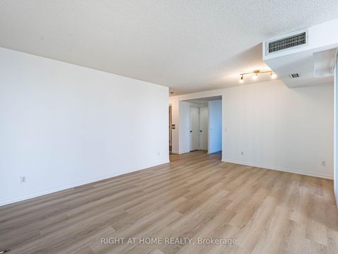 Photo 16 at 2001 - 238 Doris Avenue, Willowdale East, Toronto