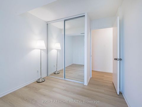 Photo 28 at 2001 - 238 Doris Avenue, Willowdale East, Toronto