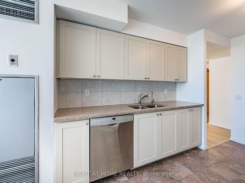 Photo 38 at 2001 - 238 Doris Avenue, Willowdale East, Toronto