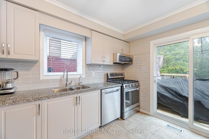 Photo 13 at 27 Lasby Lane, AC Acton, Halton Hills