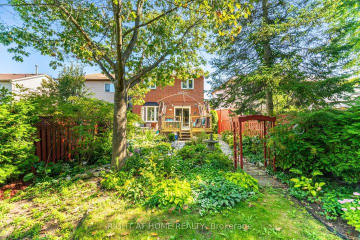 Photo 40 at 27 Lasby Lane, AC Acton, Halton Hills