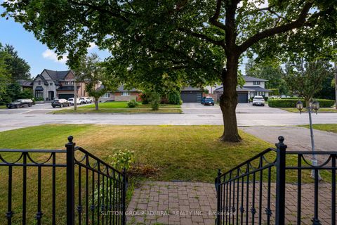 Photo 5 at 103 Neilson Drive, Markland Wood, Toronto