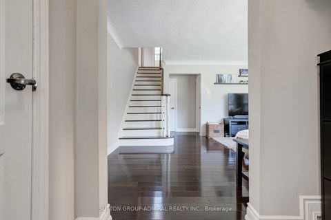 Photo 7 at 103 Neilson Drive, Markland Wood, Toronto