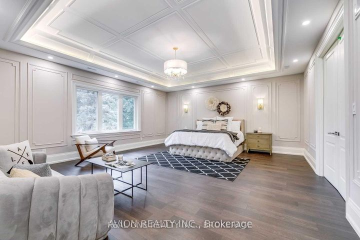 Photo 15 at 3 Sutcliffe Drive, Bayview Village, Toronto