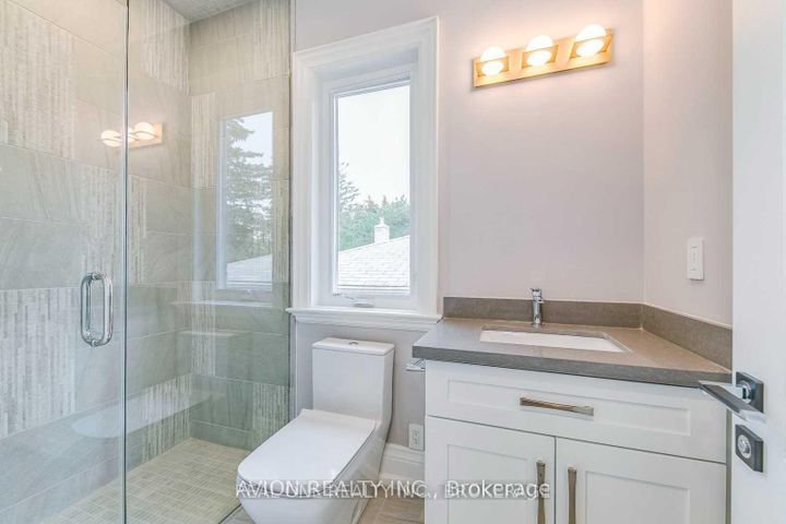 Photo 20 at 3 Sutcliffe Drive, Bayview Village, Toronto