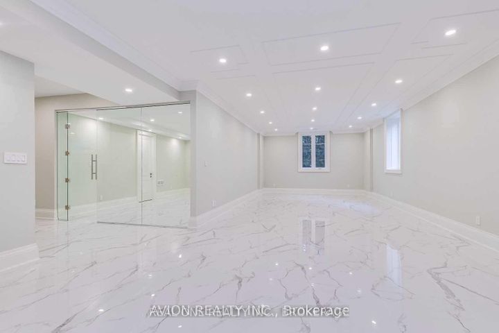 Photo 25 at 3 Sutcliffe Drive, Bayview Village, Toronto