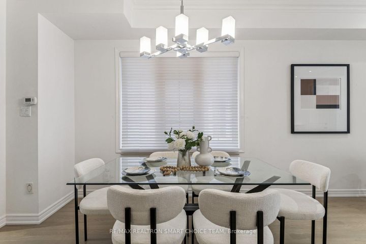 Photo 10 at 34 McBride Lane, Willowdale West, Toronto
