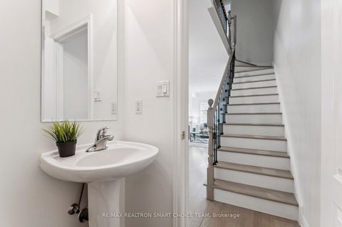 Photo 22 at 34 McBride Lane, Willowdale West, Toronto