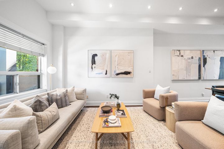 Photo 5 at 386 Crawford Street, Bellwoods, Toronto