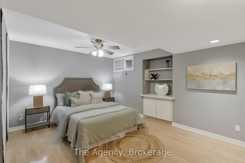 Photo 42 at 262 Mary Street, WO West, Oakville
