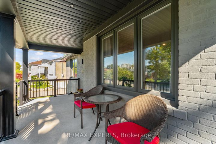 Photo 9 at 11 Smallwood Drive, CFB, Toronto