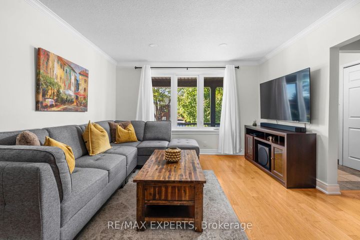 Photo 15 at 11 Smallwood Drive, CFB, Toronto