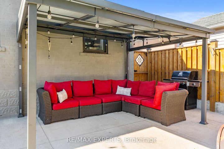 Photo 37 at 11 Smallwood Drive, CFB, Toronto