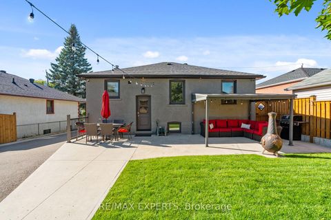 Photo 36 at 11 Smallwood Drive, CFB, Toronto